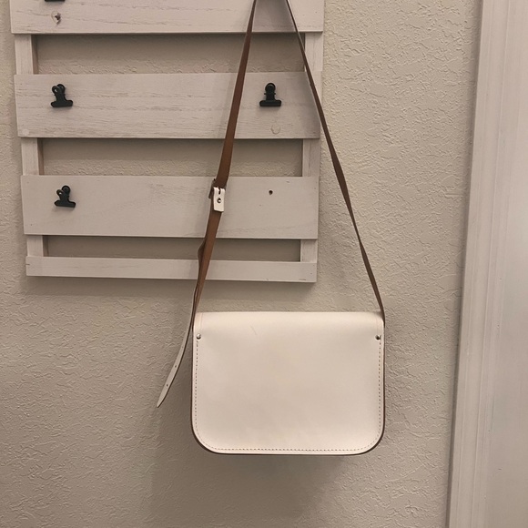Cambridge Satchel Company White Leather Crossbody Satchel - Picture 8 of 9